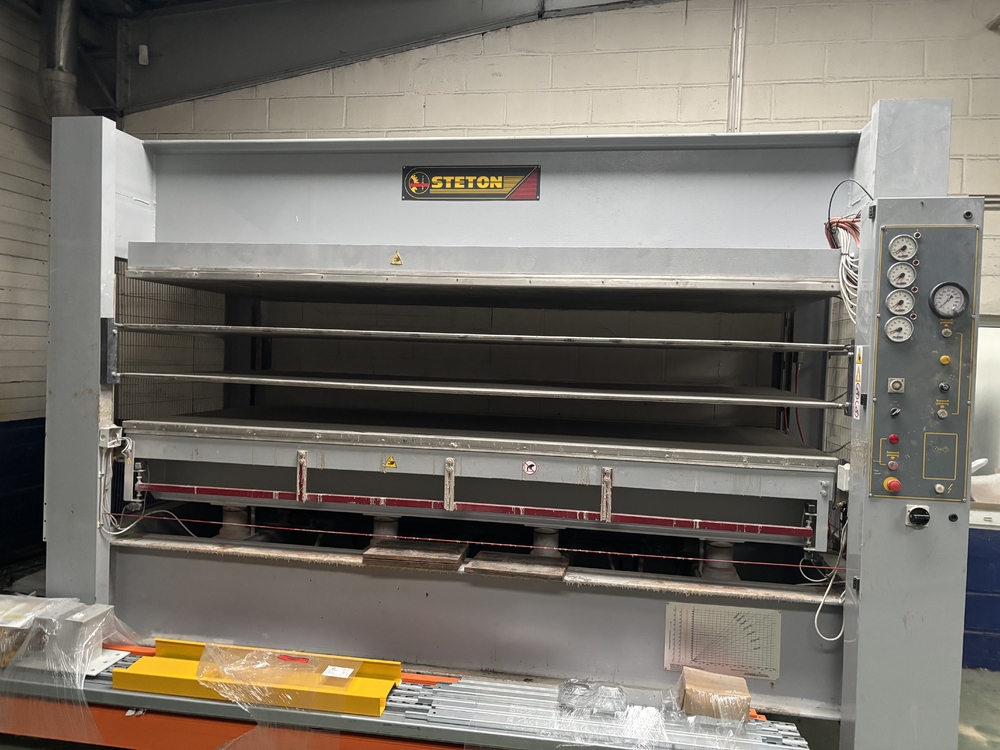Press STETON P150 E - C3288
